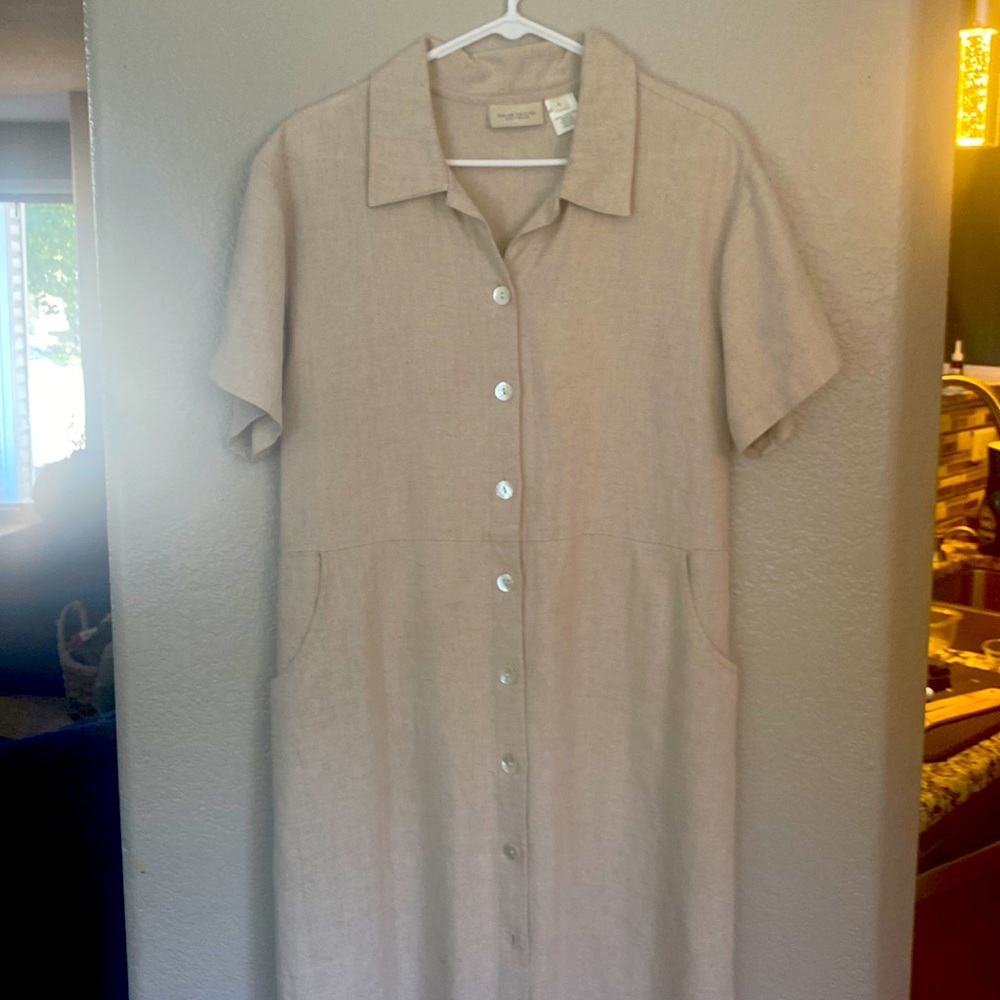 Women’s 55% linen dress Susan Bristol Soft Wear  long,pockets ,Pearl buttons ,